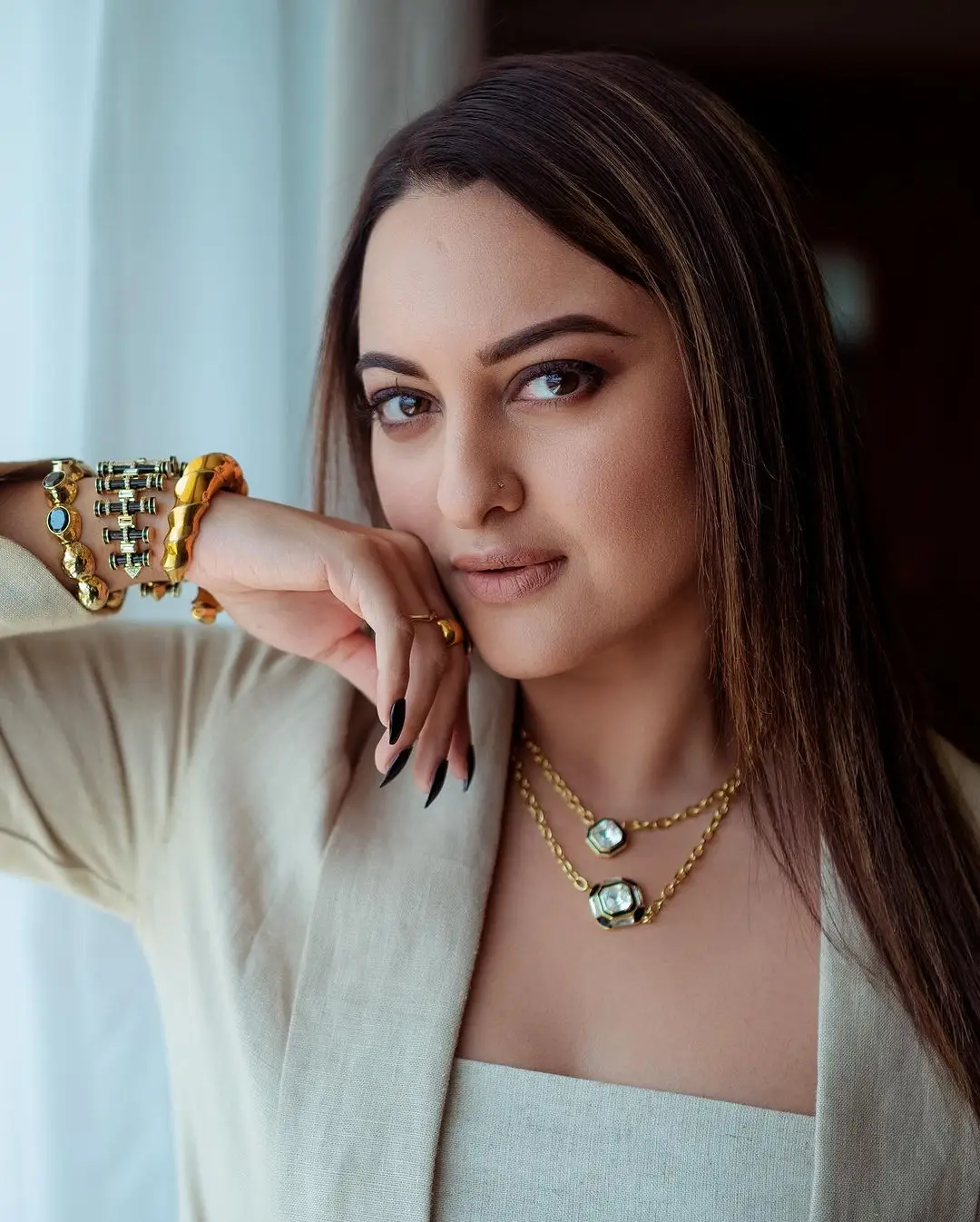 Sonakshi Sinha Wearing Beautiful White Gown Long Hair